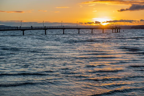 桟橋と日没 — ストック写真