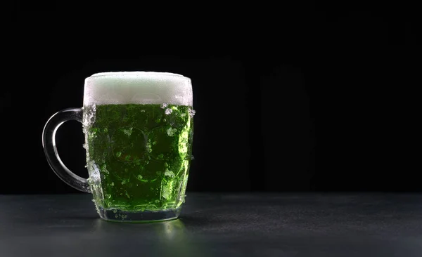 Frosty Green Beer Mug Celebrate Patrick Day Black Background Gray — Stock Photo, Image