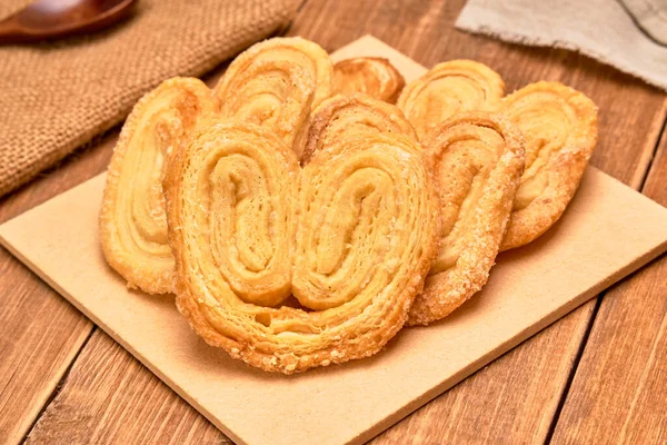 Pão Doce Mexicano Orelhas Uma Mesa Madeira Com Espaço Cópia — Fotografia de Stock