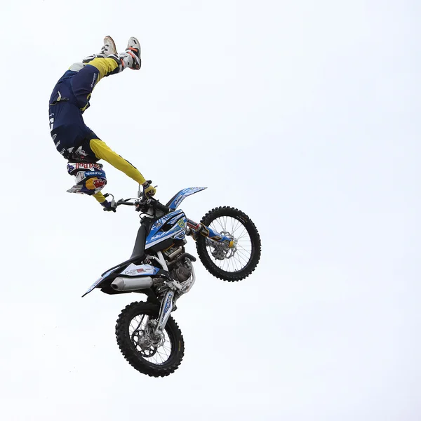 Fmx - çeşitli atlamak gece Cracow içinde Dünya Şampiyonasında ilan göster