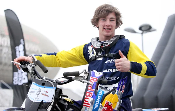 Fmx - çeşitli atlamak gece Cracow içinde Dünya Şampiyonasında ilan göster