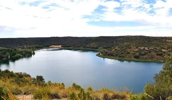 Природний Парк Ruidera Lagoons Блакитне Небо — стокове фото