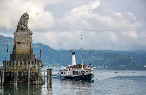 Lindau Uma Grande Cidade Ilha Lado Leste Lago Constança Baviera — Fotografia de Stock