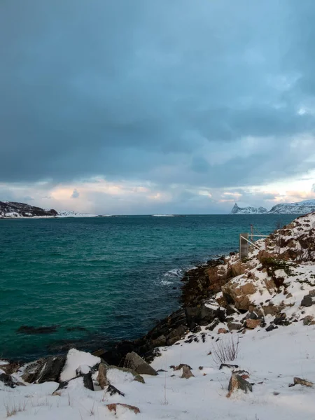 Paysage Hivernal Près Sommaroya Sur Île Kvaloya Norvège — Photo