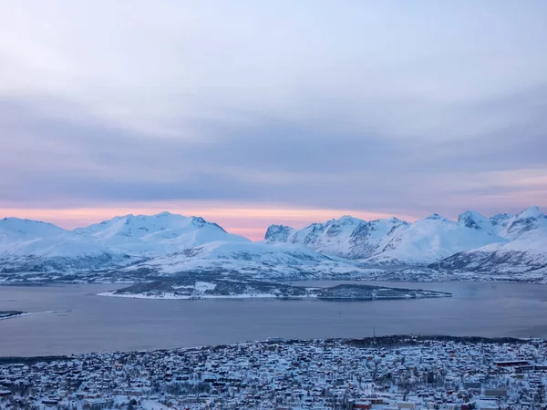 Tromso Egy Önkormányzat Troms Finnmark Megye Norvégia Fekszik 350 Sarki — Stock Fotó