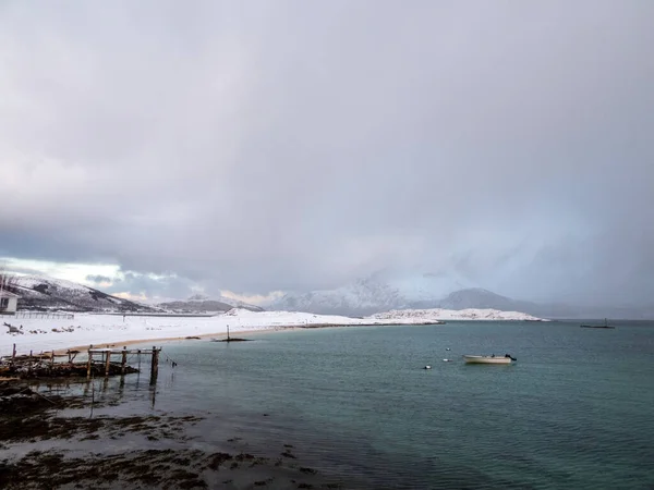 Krajobraz Zimą Sandneshamn Wyspie Kvaloya Norwegii — Zdjęcie stockowe