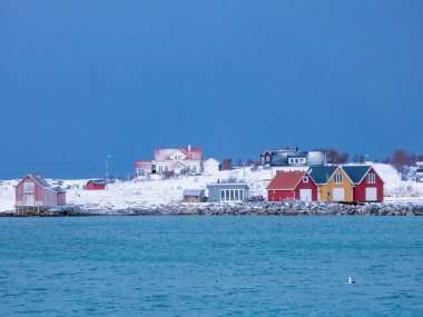 Sommaroy 'da kış. Sommaroya, Norveç..