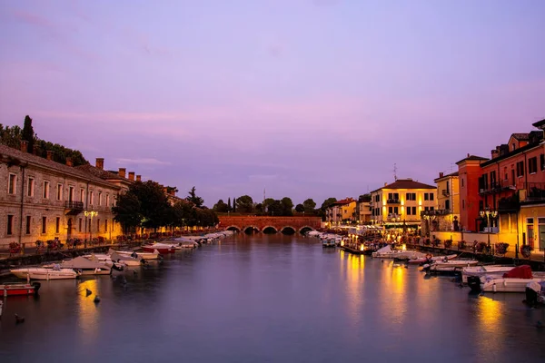 Peschiera Del Garda Ist Eine Italienische Gemeinde Der Provinz Verona — Stockfoto