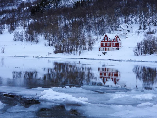 Winter Kjosen Het Eiland Kvaloya Het Kaldfjord Noorwegen — Stockfoto