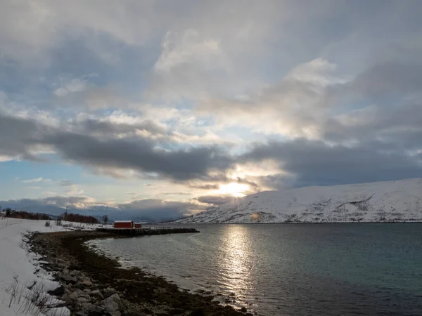 Krajobraz Zimą Wyspie Kvaloya Norwegii — Zdjęcie stockowe