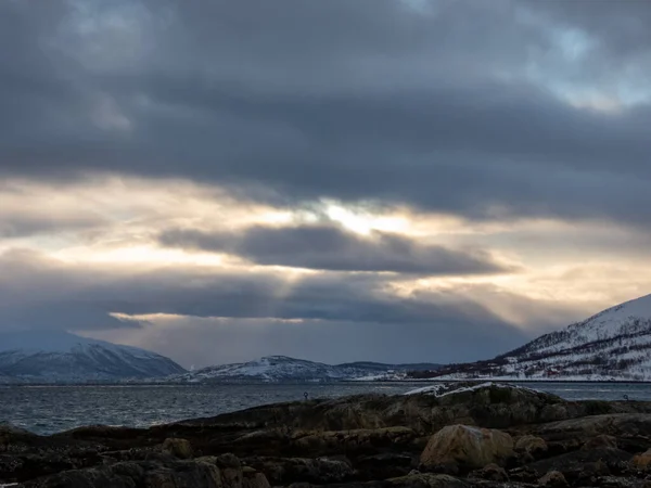 Krajina Zimě Ostrově Kvaloya Norsku — Stock fotografie