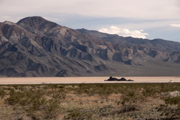 Moving Rocks, Death Valley NP, California, USA — Stock Photo, Image