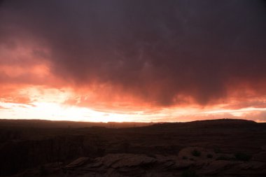 Vermilyon kayalıklarla vahşi, Utah, Amerika