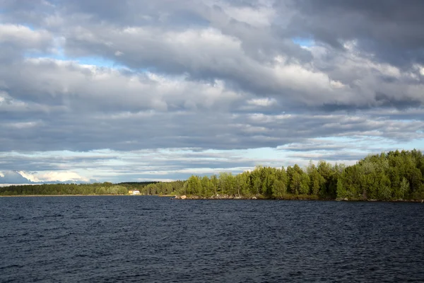 Lago Inari, Laponia, Finlandia — Foto de Stock