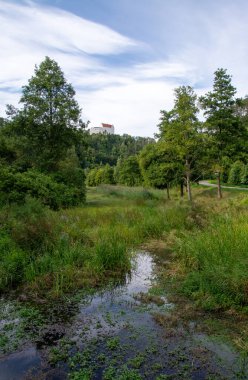 Rosenburg Şatosu, Almanya 'nın Bavyera eyaletinde yer alan bir şehirdir..