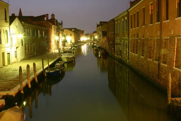 Venedik Canal rota gece