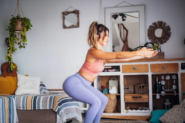 Schöner Mädchensport Hause Fitness Bauch Intelligentes Training Bewegung Heimtraining — Stockfoto