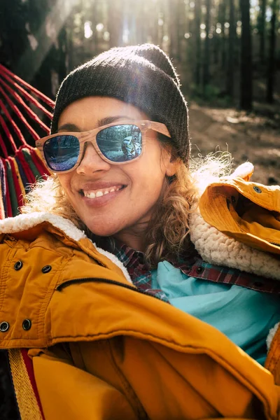 Portrait Cheerful Happy Young Beautiful Woman Park Enjoying Outdoor Leisure — Stock Photo, Image