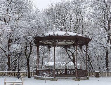 Resort Park, Yessentuki City, Stavropol Bölgesi, Rusya 'da açılış demir çardağı