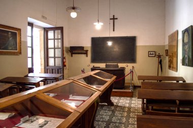 1920 'lerin Antonio Machado sınıfı, eski Baeza Üniversitesi, bir Dünya Mirası belediyesi..