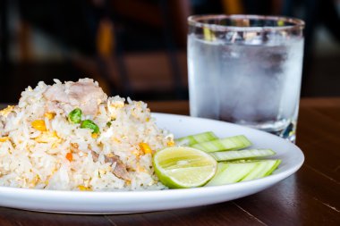 Domuz etli pilav, Tayland yemeği.