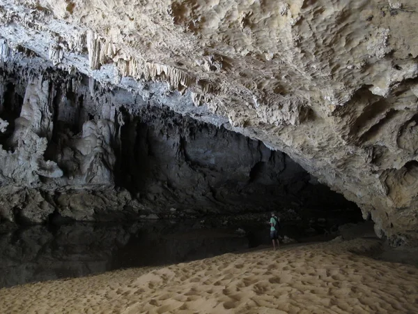 Tunneln creek, gibb river, kimberley, västra Australien — Stockfoto