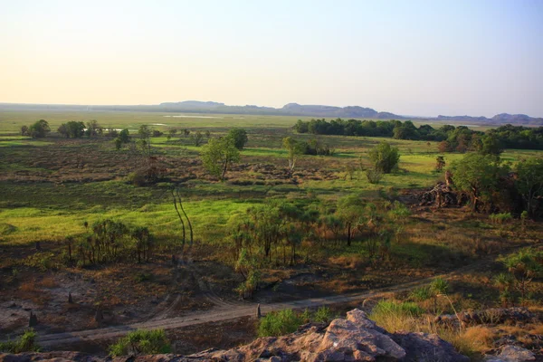 Vista em ubirr, parque nacional de kakadu, austrália — Fotografia de Stock