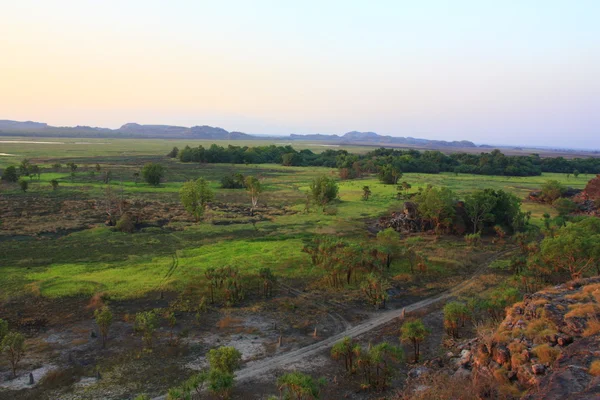 Vista em ubirr, parque nacional de kakadu, austrália — Fotografia de Stock