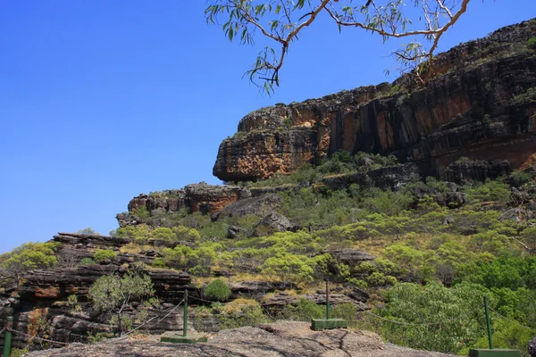 Nourlangie rock no parque nacional de kakadu, nt austrália — Fotografia de Stock