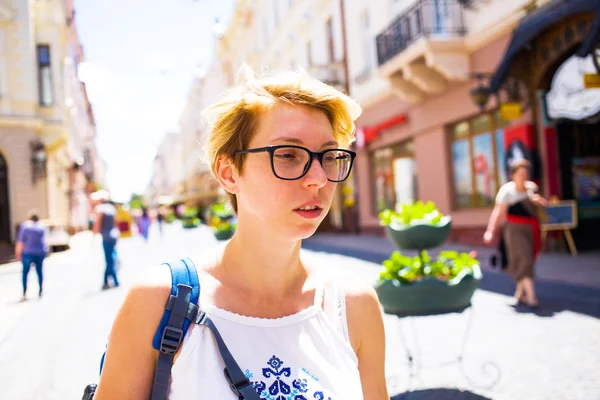 Porträt eines jungen Mädchens. — Stockfoto