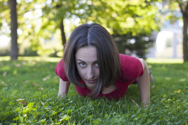 Gimnasia práctica matutina . — Foto de Stock