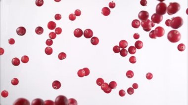 Kızılcık su. Ağır çekim.