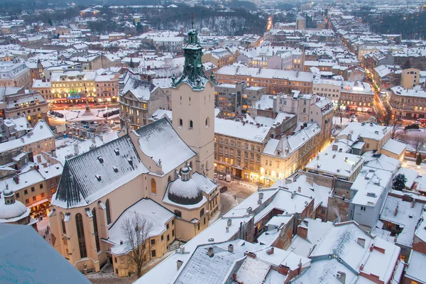 Akşam alacakaranlık Lvov