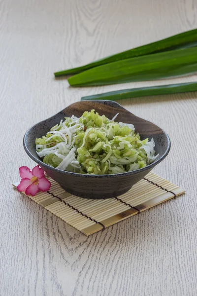 Pounded unripe rice, Shredded rice grain with coconut, Tradition — Stock Photo, Image