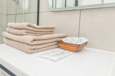 İç mekanlarda ev aletleri.