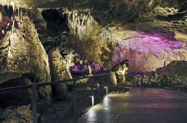 Prometheus Mağarası