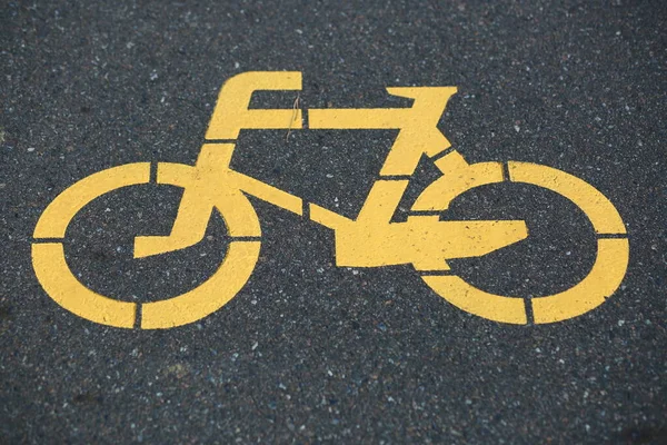 Nahaufnahme Eines Gelben Fahrradschildes Auf Dem Radweg Park — Stockfoto