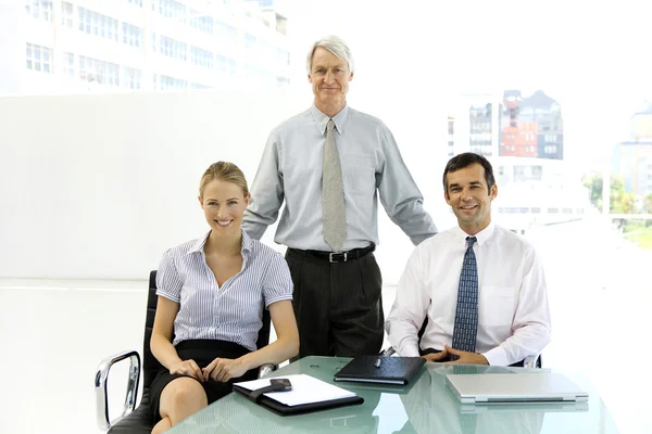 Equipo empresarial ganador — Foto de Stock