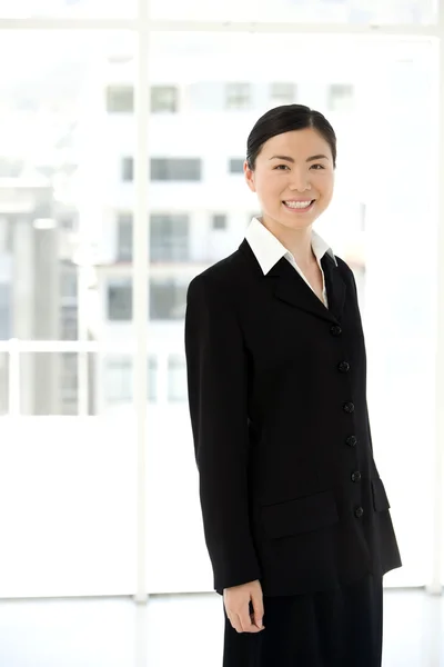 Chinese Saleswoman — Stock Photo, Image