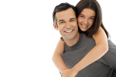 Baba ve kızı eğleniyor.