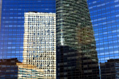 Modern ofis binaları