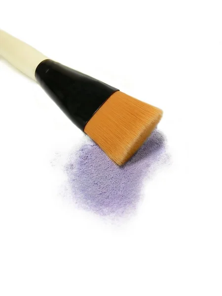 Brush makijaż i cień do powiek. — Zdjęcie stockowe