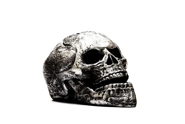 Framifrån av en mänsklig skalle gjord av stuckatur — Stockfoto