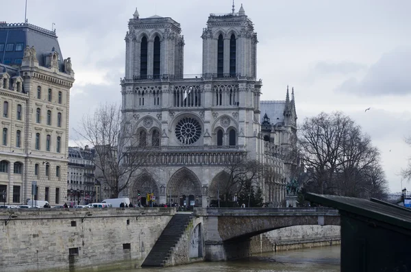 Paris seen from the Seine to Notre Dame Church — Stock Photo, Image