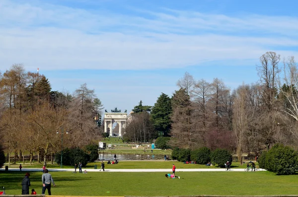 Park w mieście i czas wolny — Zdjęcie stockowe