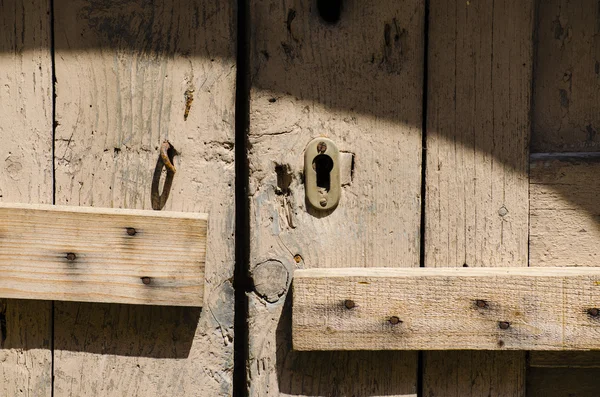 Ușă veche încuiată — Fotografie, imagine de stoc