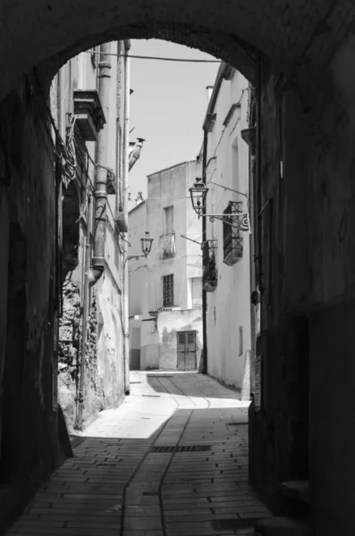 Ciudad Vieja calles medievales detalle vintage blanco y negro — Foto de Stock