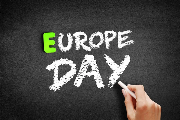 黒板に手書きのヨーロッパの日 コンセプトの背景 — ストック写真