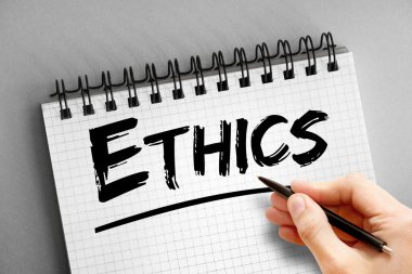 Not defterinde etik metin, konsept geri gruplandırma