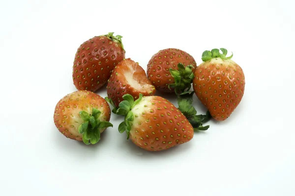 Erdbeeren weißer Hintergrund — Stockfoto